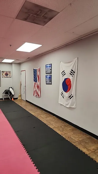 Business Name: Tetsujin Kai: Kickboxing, TKD & Kyokushin Karate Picture 2