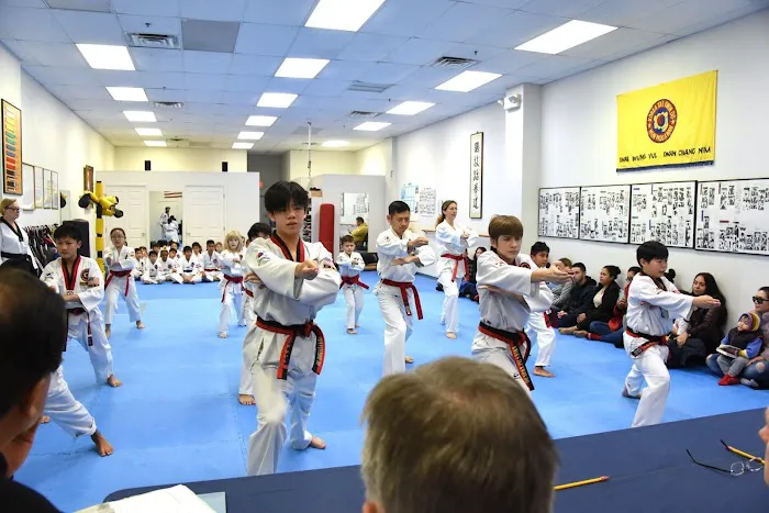 Kwak’s Taekwondo Picture 4