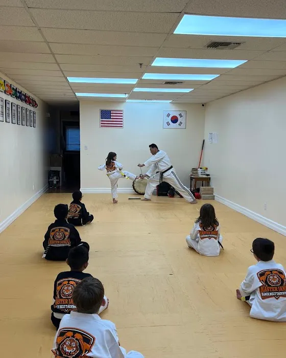Master Jang's Black Belt Taekwondo Picture 1