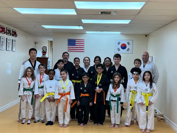 Master Jang's Black Belt Taekwondo Picture 9