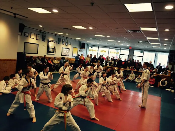 Chris Gates Tae Kwon Do Health Center Picture 2