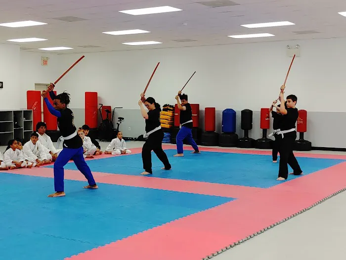 CHOSON ACADEMY OF FULL CIRCLE MARTIAL ARTS Picture 3