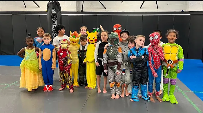 Ultimate MMA & Jiu-jitsu Training Center Picture 9