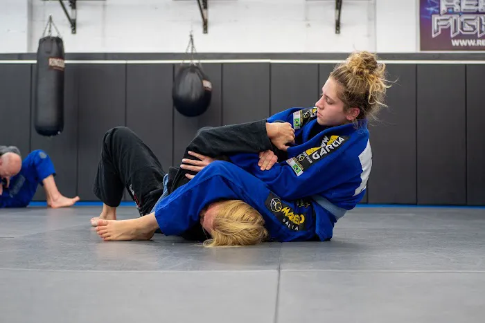 Ultimate MMA & Jiu-jitsu Training Center Picture 10