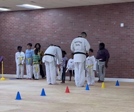Yang's U.S. TAEKWONDO