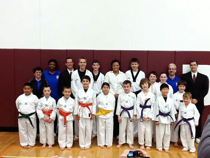 Mechelle's Way Tae Kwondo Picture 2