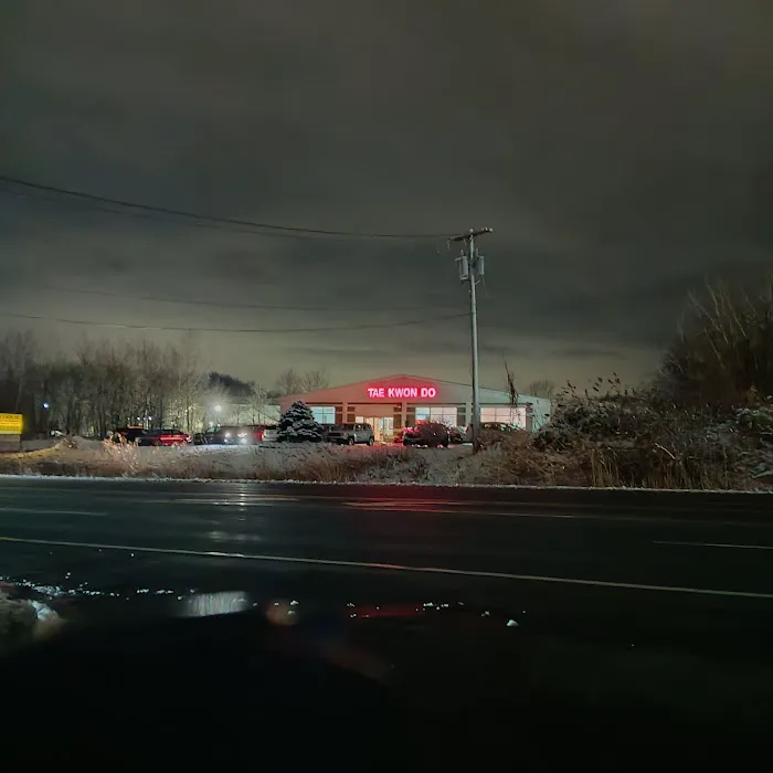 Clifton Park Tae Kwon Do & Jiu Jitsu Picture 9