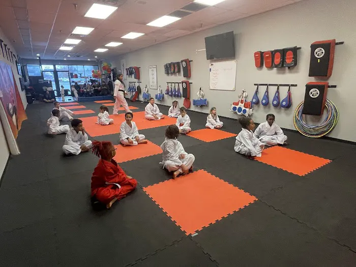 Cuascut's Academy of Martial Arts Picture 3