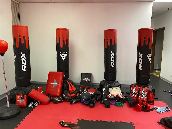 Scorpion's Den LLC Picture 8