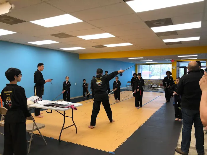 Master Lee’s Taekwondo & After School Picture 3