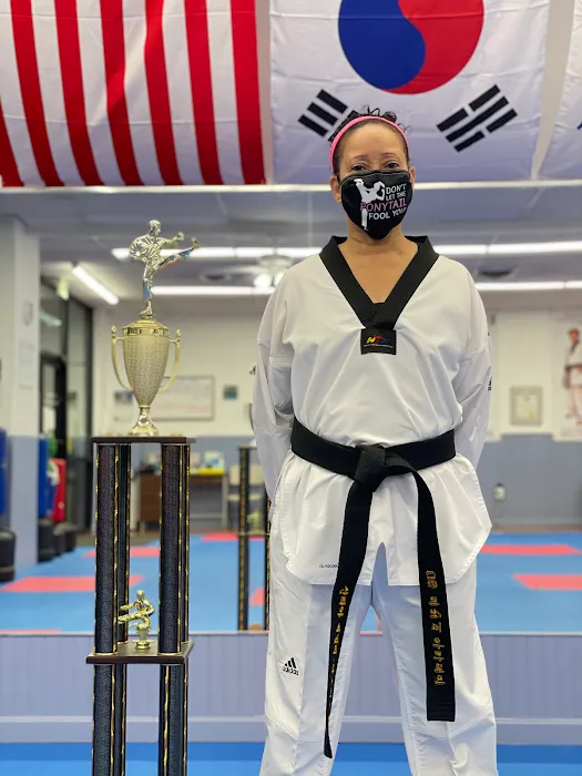 U.S. Taekwondo Academy Picture 8