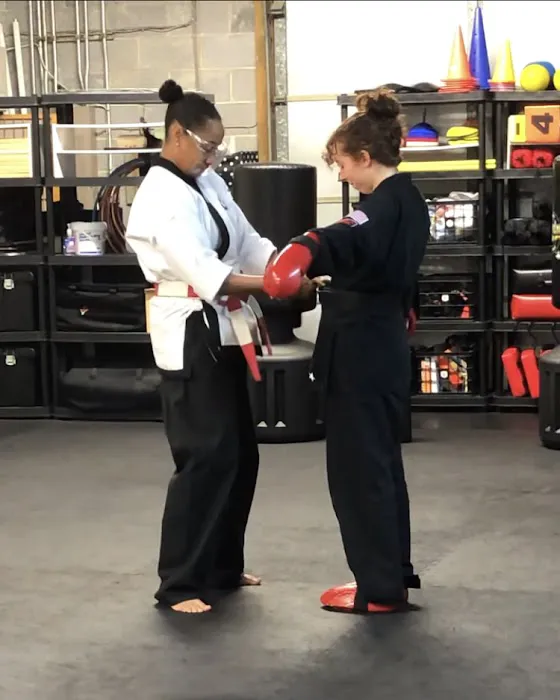 WKD Karate 4 Girls Picture 2