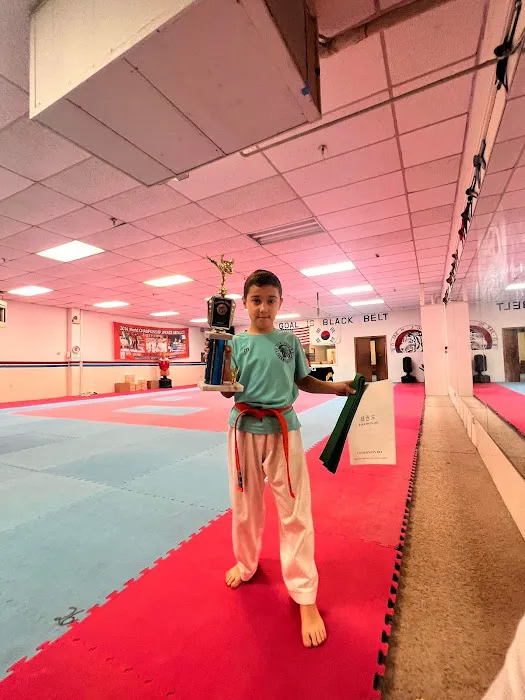 U.S. Tae Kwon Do Center Picture 9