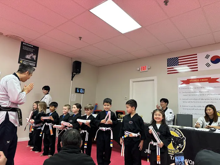 Jung's U.S. Taekwondo Milford Picture 4