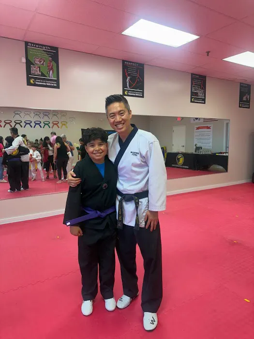 Jung's U.S. Taekwondo Milford Picture 10