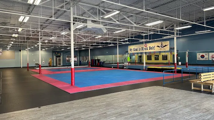 US TAEKWONDO COMPLEX Picture 1