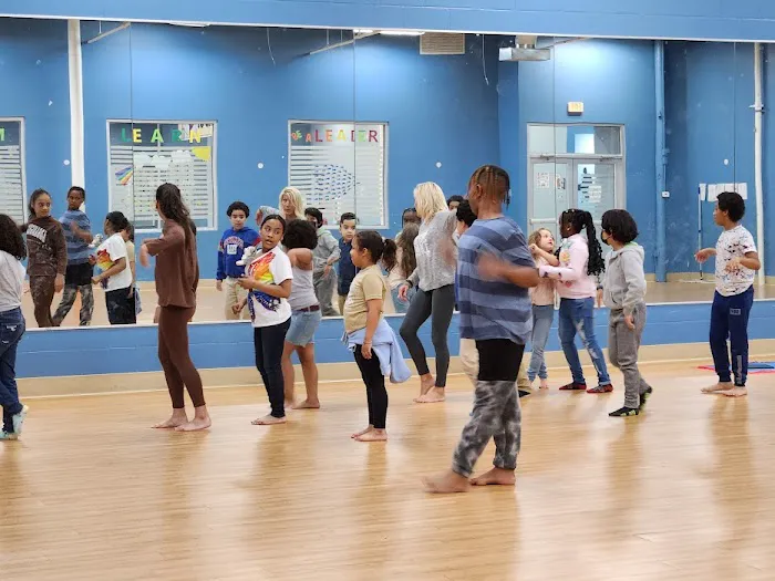 US TAEKWONDO COMPLEX Picture 6