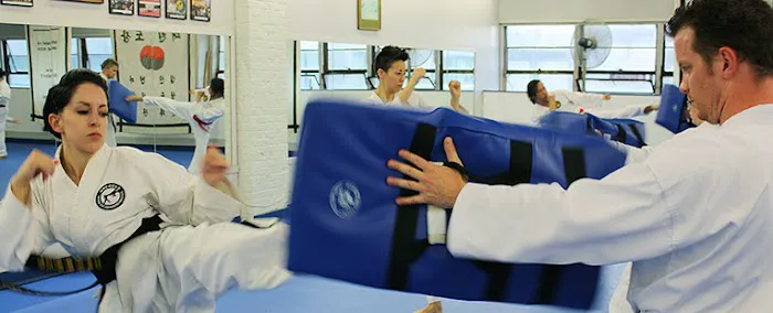 Jae H Kim Tae Kwon DO Institute Picture 6