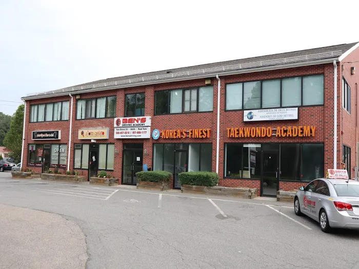 Korea's Finest Taekwondo Academy Picture 3