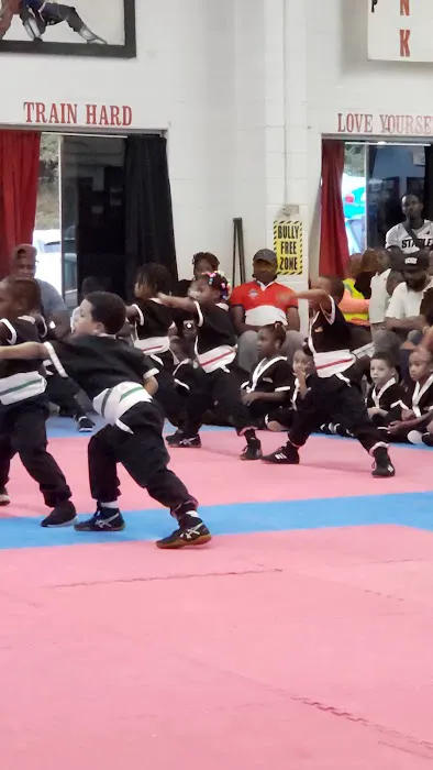 Full Circle Martial Arts Academy Picture 4