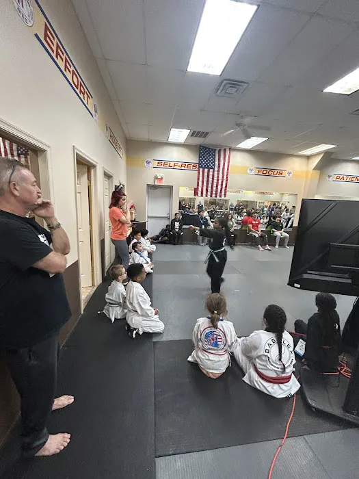 APLUS Martial Arts & Athletics Picture 5