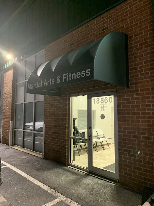 Iron Fist Chinese Martial Arts & Fitness Picture 2