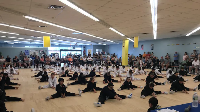 MASTER LEE'S U.S.TAEKWONDO ACADEMY Picture 3