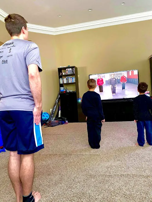 Super Kicks Karate Picture 7