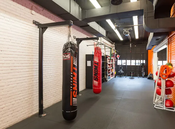 Pentagon Mixed Martial Arts - Muay Thai & Jiu Jitsu Picture 3