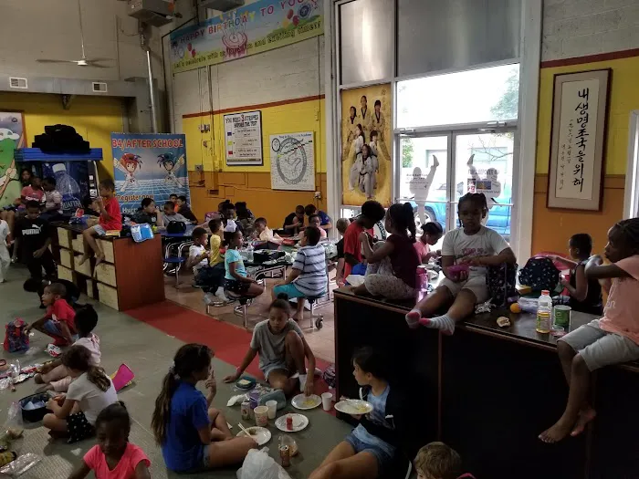 Yong In Martial Arts Academy Picture 6