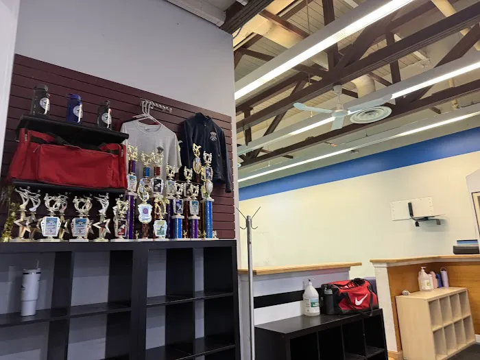 Moncreaff's Martial Arts, Yoga And Fitness Picture 5