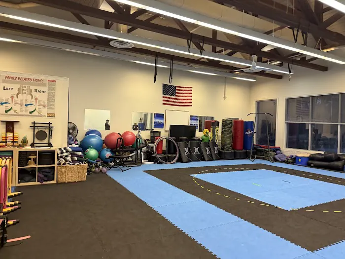 Moncreaff's Martial Arts, Yoga And Fitness Picture 10