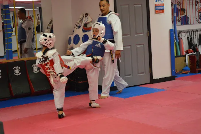 Mu-Sa Total Martial Arts Taekwondo Picture 7