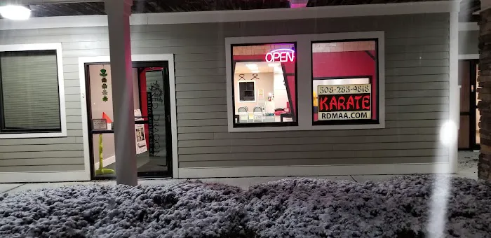 Red Dragon Martial Arts Academy Picture 2