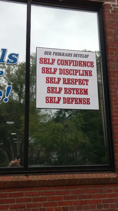 HarmOni Martial Arts Picture 4