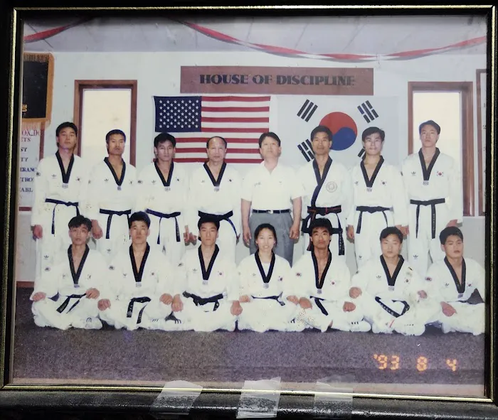 Cho's Black Belt Academy Picture 2