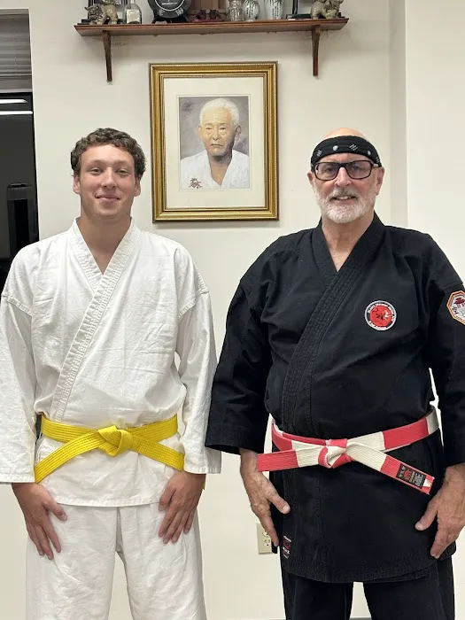 Deans Okinawan Martial Arts Picture 3