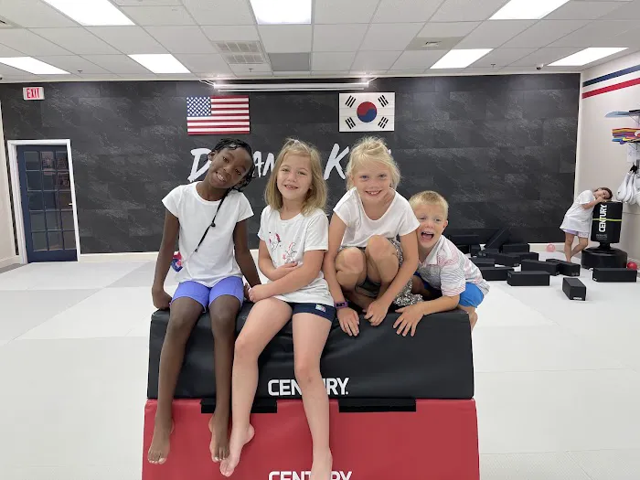 Dynamic Kick Martial Arts of Lorton Picture 8