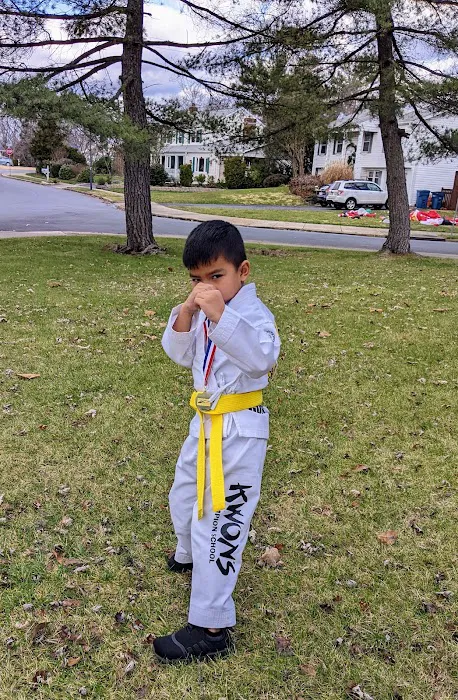 Kwon's Champion School Picture 4