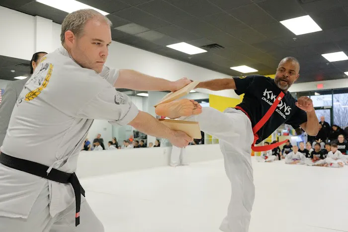 Kwon's Champion School Picture 2