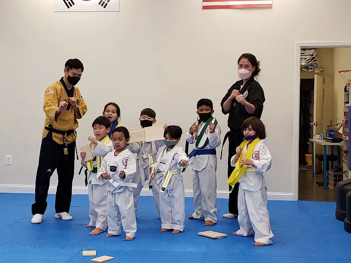 Kyung hee logos martial arts Picture 1