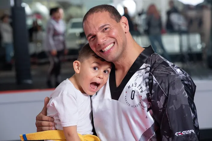 Master O Karate Picture 10