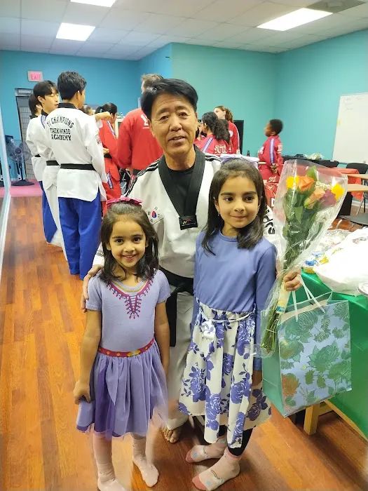 Yi Champions Taekwondo Academy Picture 8