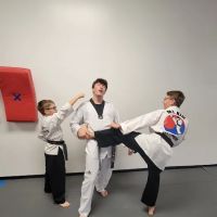 Mountain Kim Martial Arts ico