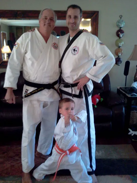 Dong's Karate Picture 1