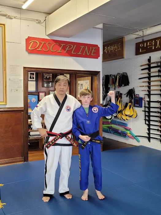 Dong's Karate Picture 3