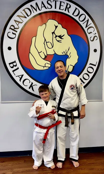 Grandmaster Dong's Karate School Picture 3