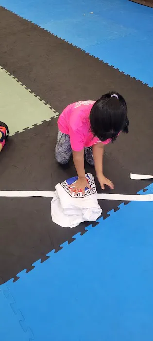 Park's U.S. Tae Kwon Do Center Picture 1