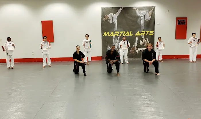 Master Hill's Red Dragon Martial Arts Picture 7