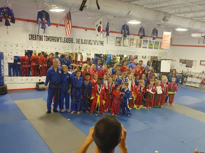 Kim's Hapkido Martial Arts Picture 8